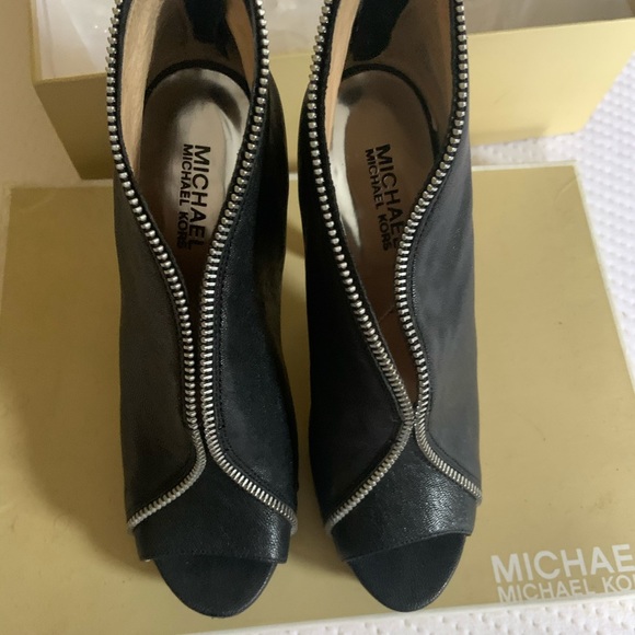 Michael Kors Leather booties - Picture 5 of 7